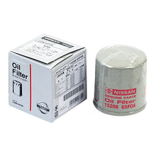 Load image into Gallery viewer, Nissan Genuine Oil Filter 15208-65F0E